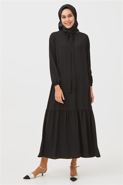 Sitare Geniş Fırfırlı Geniş Elbise- Siyah